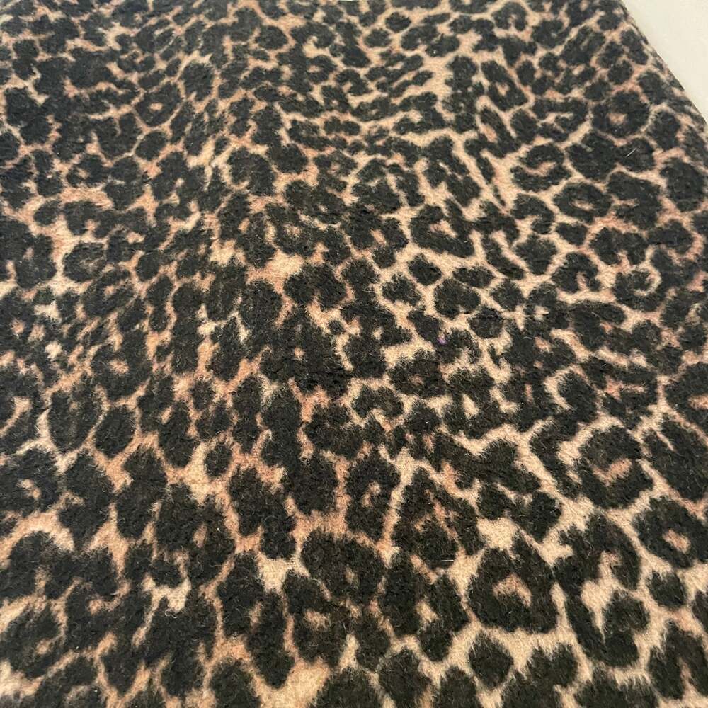 Talbots Leopard Faux Mohair Wool Pencil Skirt - Size 8 - Picture 2 of 5
